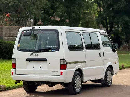 Picture of Mazda Bongo 2018
