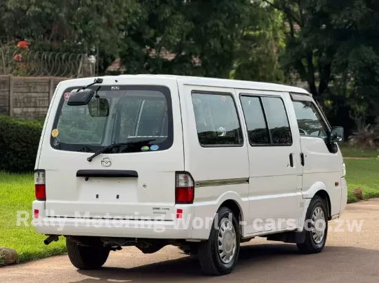 Picture of Mazda Bongo 2018