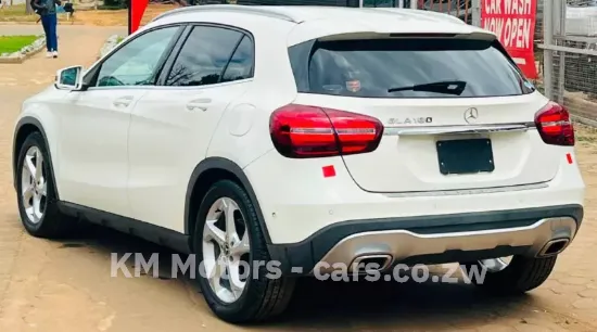 Picture of Mercedes Benz GLA 2017