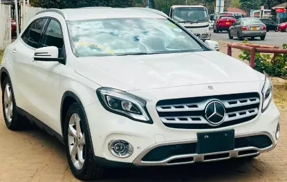 Picture of Mercedes Benz GLA 2017