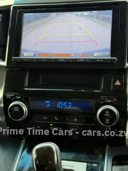 Picture of Toyota Alphard 2016