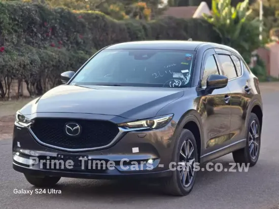 Picture of Mazda CX-5 2017