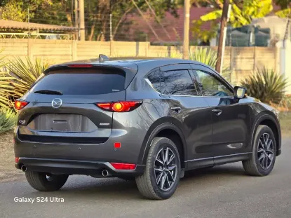 Picture of Mazda CX-5 2017