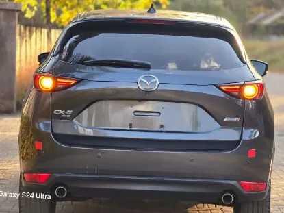 Picture of Mazda CX-5 2017