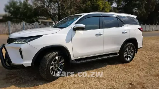 Picture of Toyota Fortuner 2024