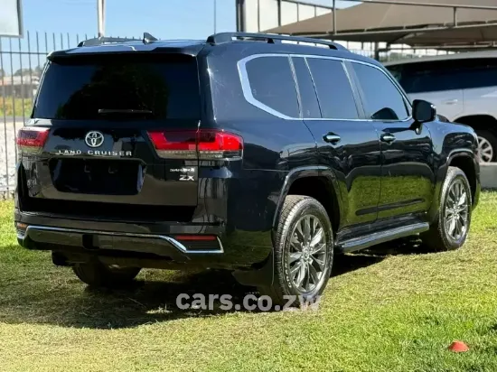 Picture of Toyota Land Cruiser 2023