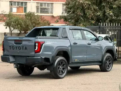 Picture of Toyota Hilux 2026