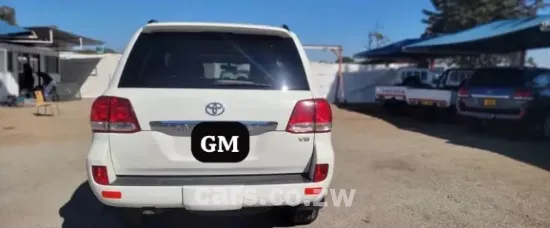 Picture of Toyota Land Cruiser 2012