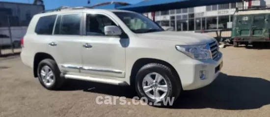 Picture of Toyota Land Cruiser 2012