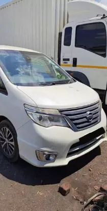 Picture of Nissan Serena 2013