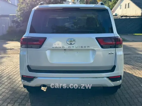 Picture of Toyota Land Cruiser 2023