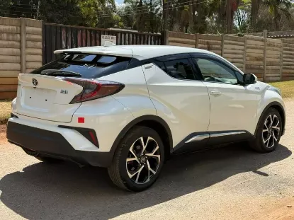 Picture of Toyota C-HR 2017