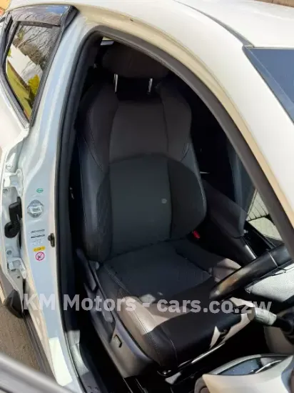 Picture of Toyota C-HR 2017