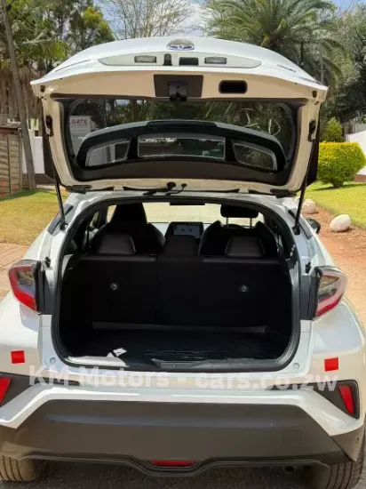 Picture of Toyota C-HR 2017