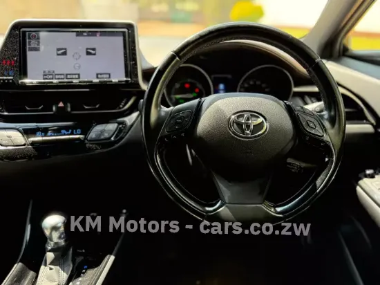 Picture of Toyota C-HR 2017