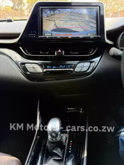 Picture of Toyota C-HR 2017