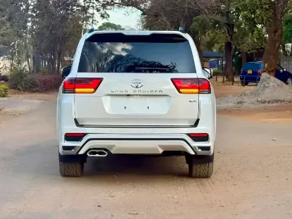 Picture of Toyota Land Cruiser 2024