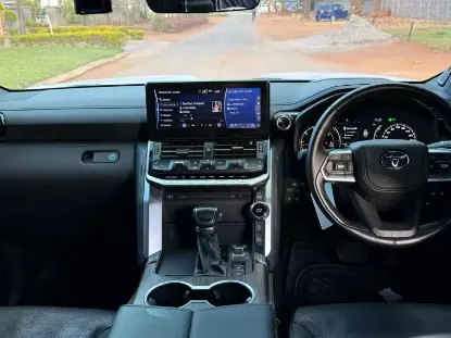 Picture of Toyota Land Cruiser 2024