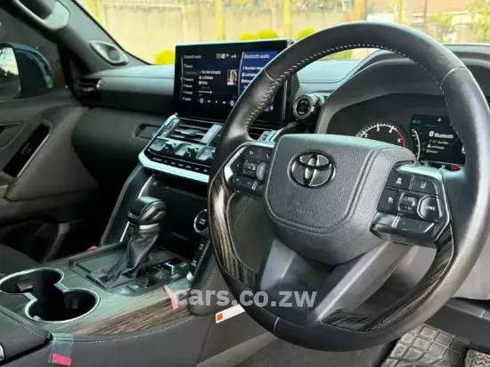 Picture of Toyota Land Cruiser 2024