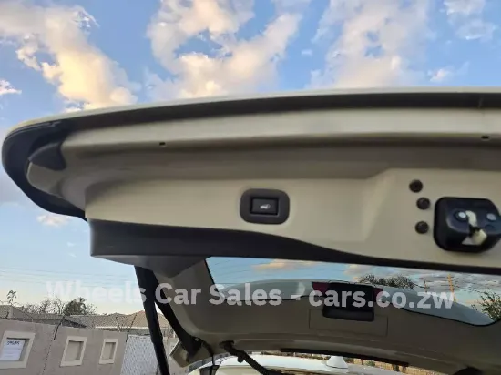 Picture of Nissan X-Trail 2019