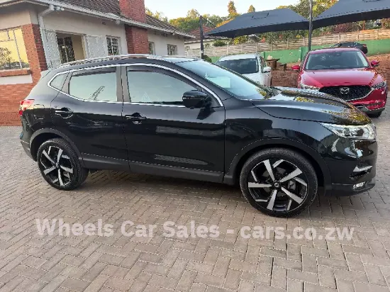 Picture of Nissan Qashqai 2020