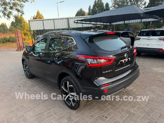 Picture of Nissan Qashqai 2020
