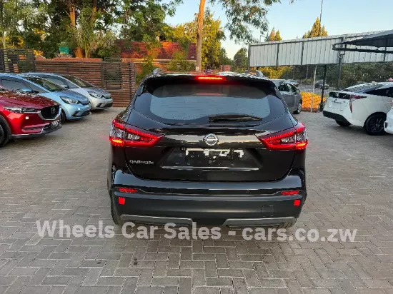 Picture of Nissan Qashqai 2020