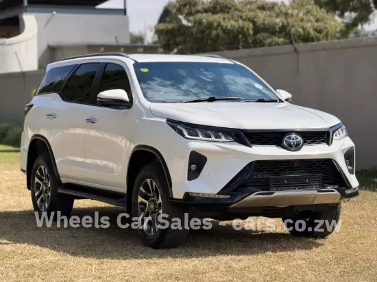 Picture of Toyota Fortuner 2025