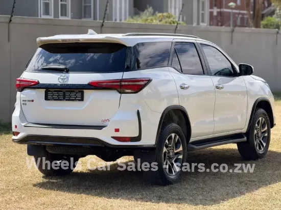 Picture of Toyota Fortuner 2025