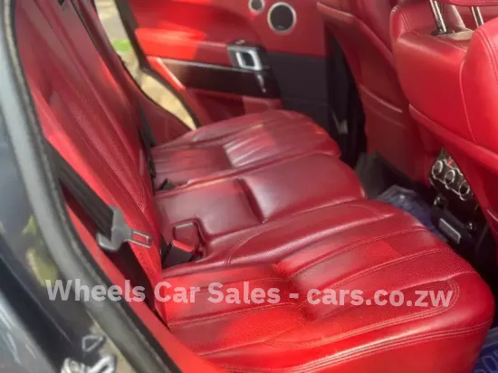 Picture of Range rover Sport 2016