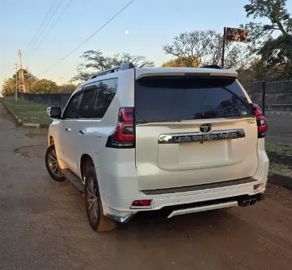 Picture of Toyota Prado 2019