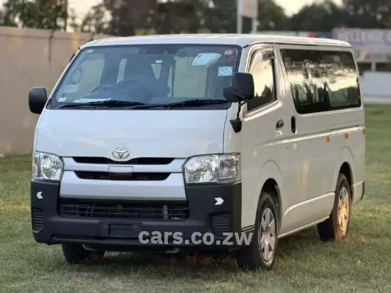 Picture of Toyota Quantum 2020
