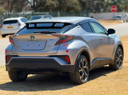Picture of Toyota C-HR 2017