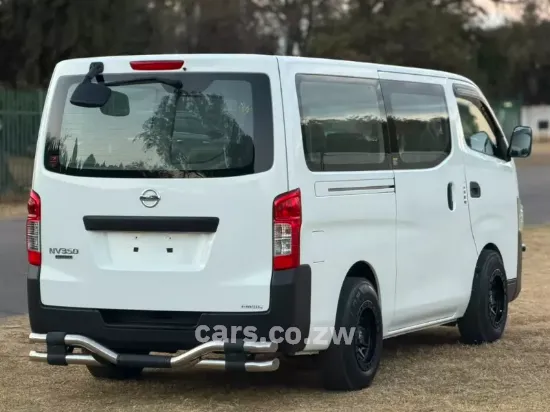 Picture of Nissan NV350 2020