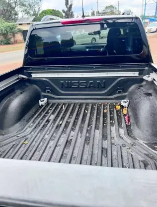 Picture of Nissan Navara 2020