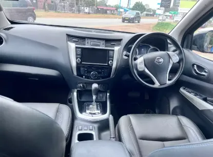Picture of Nissan Navara 2020