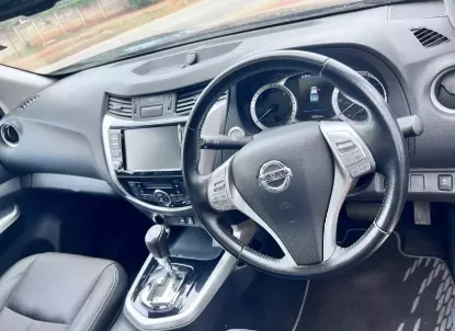 Picture of Nissan Navara 2020