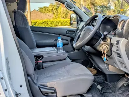 Picture of Nissan NV350 2019
