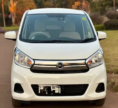 Picture of Nissan 2017