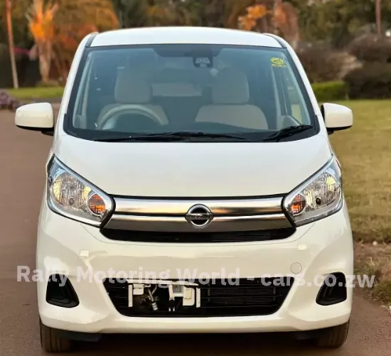 Picture of Nissan 2017