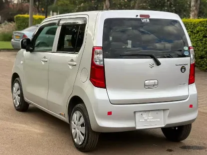 Picture of Suzuki 2016