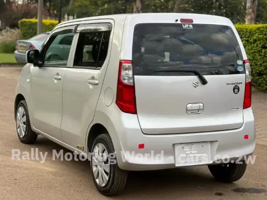 Picture of Suzuki 2016