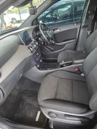 Picture of Mercedes Benz B-Class 2015