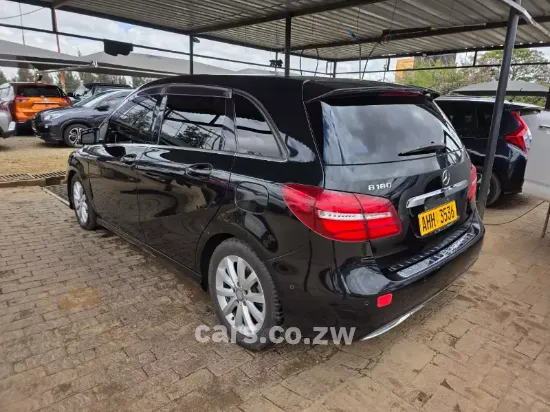 Picture of Mercedes Benz B-Class 2015