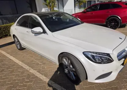 Picture of Mercedes Benz C-Class 2017