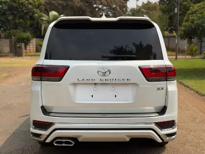 Picture of Toyota Land Cruiser 2025