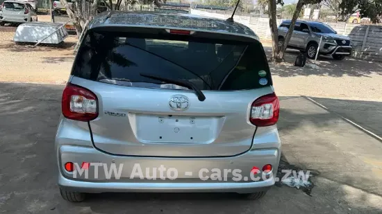 Picture of Toyota Passo 2017