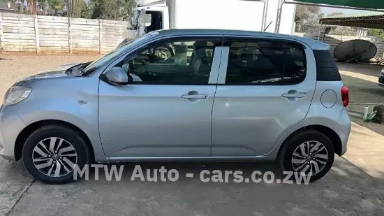 Picture of Toyota Passo 2017
