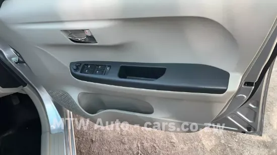 Picture of Toyota Passo 2017