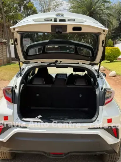 Picture of Toyota C-HR 2019